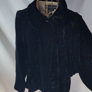 J. Peterman Black Crushed Velvet Women's Twee Cape Jacket Silk Blend